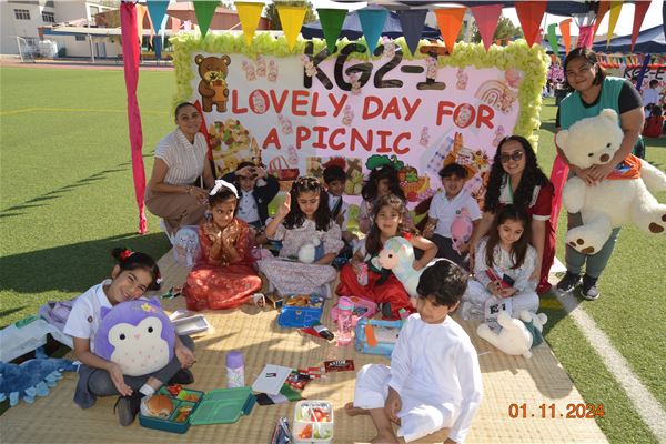 AY2425 KG2 Picnic